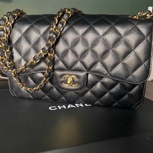 Chanel Jumbo Double Flap Caviar